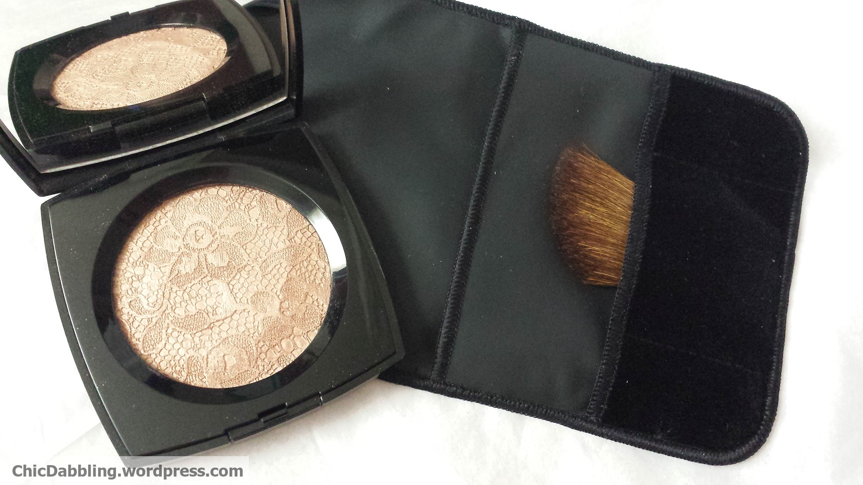What does Chanel, lace and luminous skin have in common? Dentelle Precieuse  powder